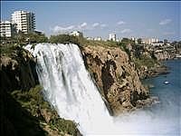 أسطنبول و أنطاليا تجذبان غالبية السياح إلى تركيا أسطنبول و أنطاليا تجذبان غالبية السياح إلى تركيا